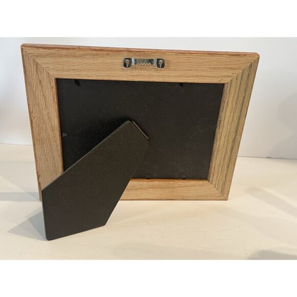 Vintage Oak Wood Frame with Winter Cabin Landscape Print Trees Snow Holiday - Picture 6 of 8